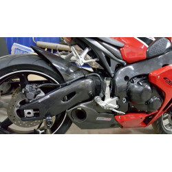 Protections de bras oscillant en fibre de Carbone - Carbone2Race - Honda CBR 1000RR 2008-24