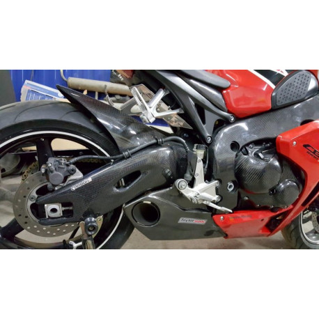 Protections de bras oscillant en fibre de Carbone - Carbone2Race - Honda CBR 1000RR 2008-24