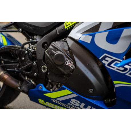 Motorgehäuseschutz (2 Stück) aus Kohlefaser - Carbone2Race - SUZUKI GSXR 1000/ 2017-24