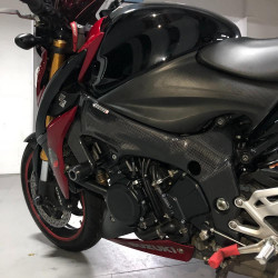 Carbon fiber Frame protectors - Carbone2Race - SUZUKI GSX-S 1000/ 2015-24