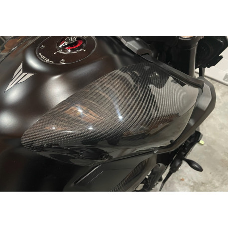 Carbon fiber Side tank guards - Carbone2Race - YAMAHA MT-09 / 2013-20