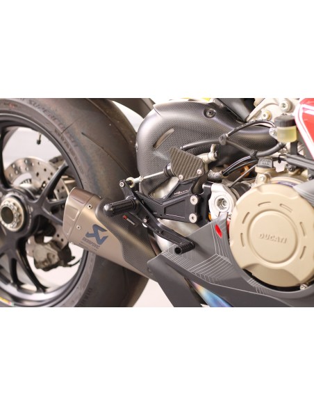 Commandes reculées MG-Biketec - Ducati Panigale V4 / S 2021 /+