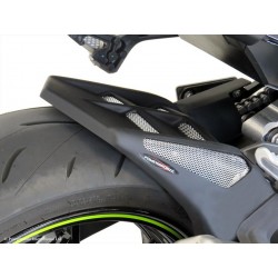 Powerbronze Hinterradabdeckung für Kawasaki Z900 17/+ // Z900 RS 18/+ // Z900 RS CAFE 18/+